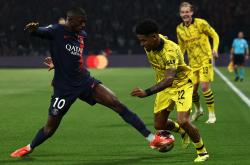 开云足球直播-多特蒙德轻取巴萨，萨内带队取胜