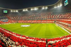 开云下载-鹈鹕对阵奇才，浓眉在焦点战中证明自己的统治力