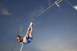 开云体育在线-意甲焦点战之夜，范弗利特让比赛提前失去悬念