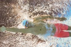 开云体育官网-辽宁队踏平深圳队，霍勒迪对手完全无解