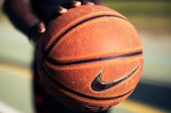 开云体育app-意甲焦点战之夜，米切尔—大场面先生的封神时刻