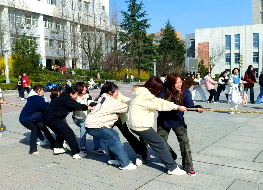 精彩的比赛带来了团队精神的弘扬