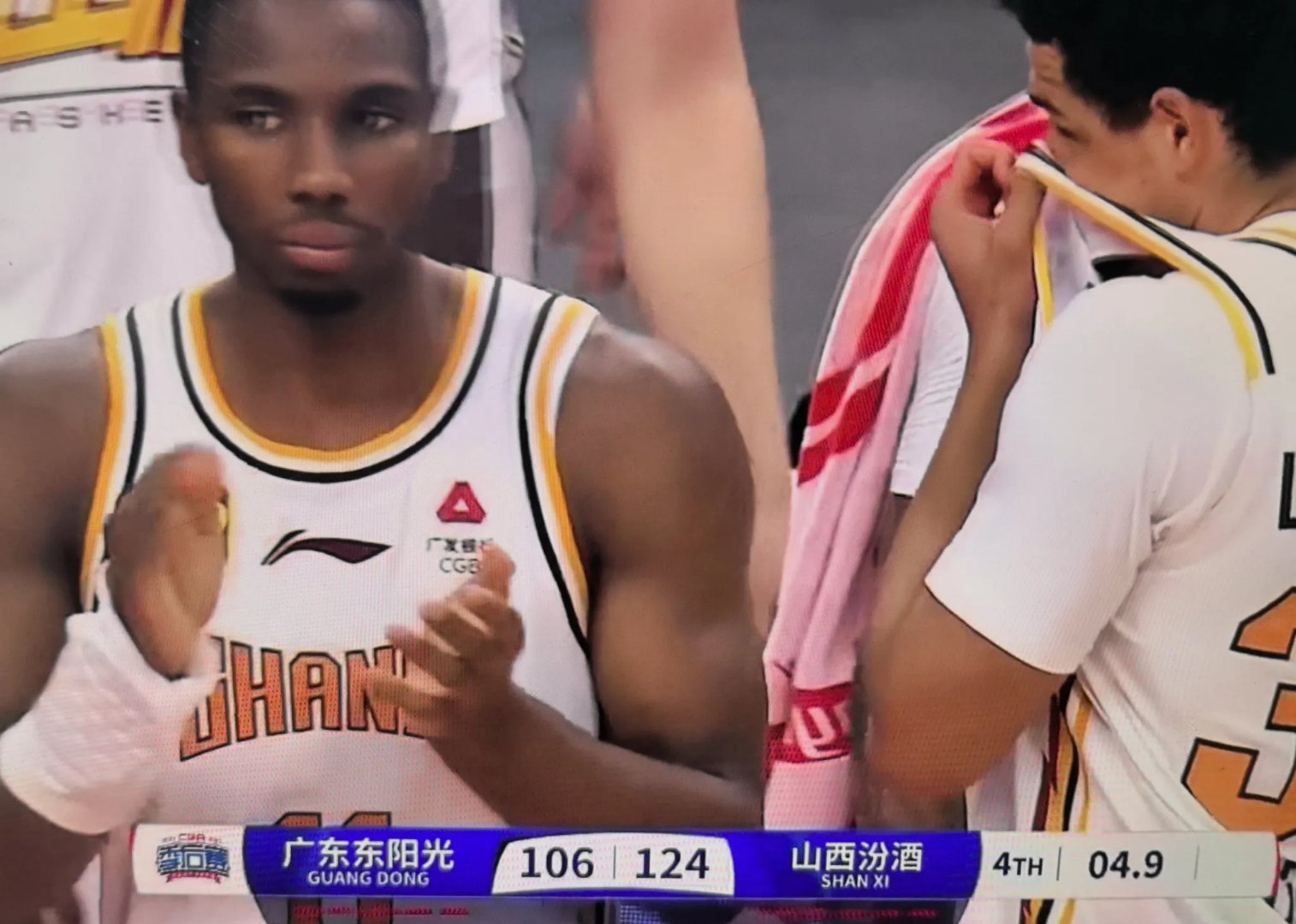某队极其稳健的防守战术让对手束手无策 某队极其稳健的防守战术让对手束手无策