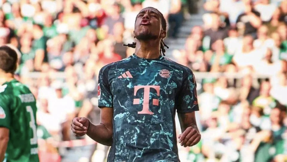 包含拜仁慕尼黑客场创纪录大胜柏林赫塔，豪取三分的词条