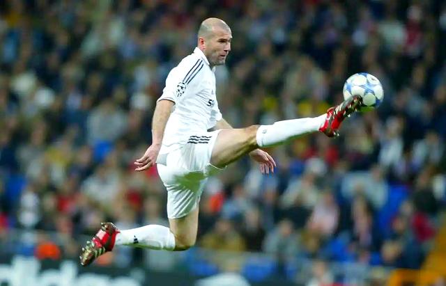 荣耀回归：皇马传奇宣布复出为球队贡献力量的简单介绍