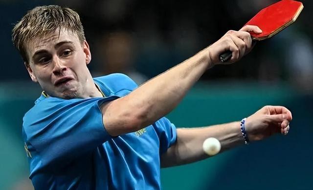 包含日本队鏖战法国队，张继科状态火热的词条