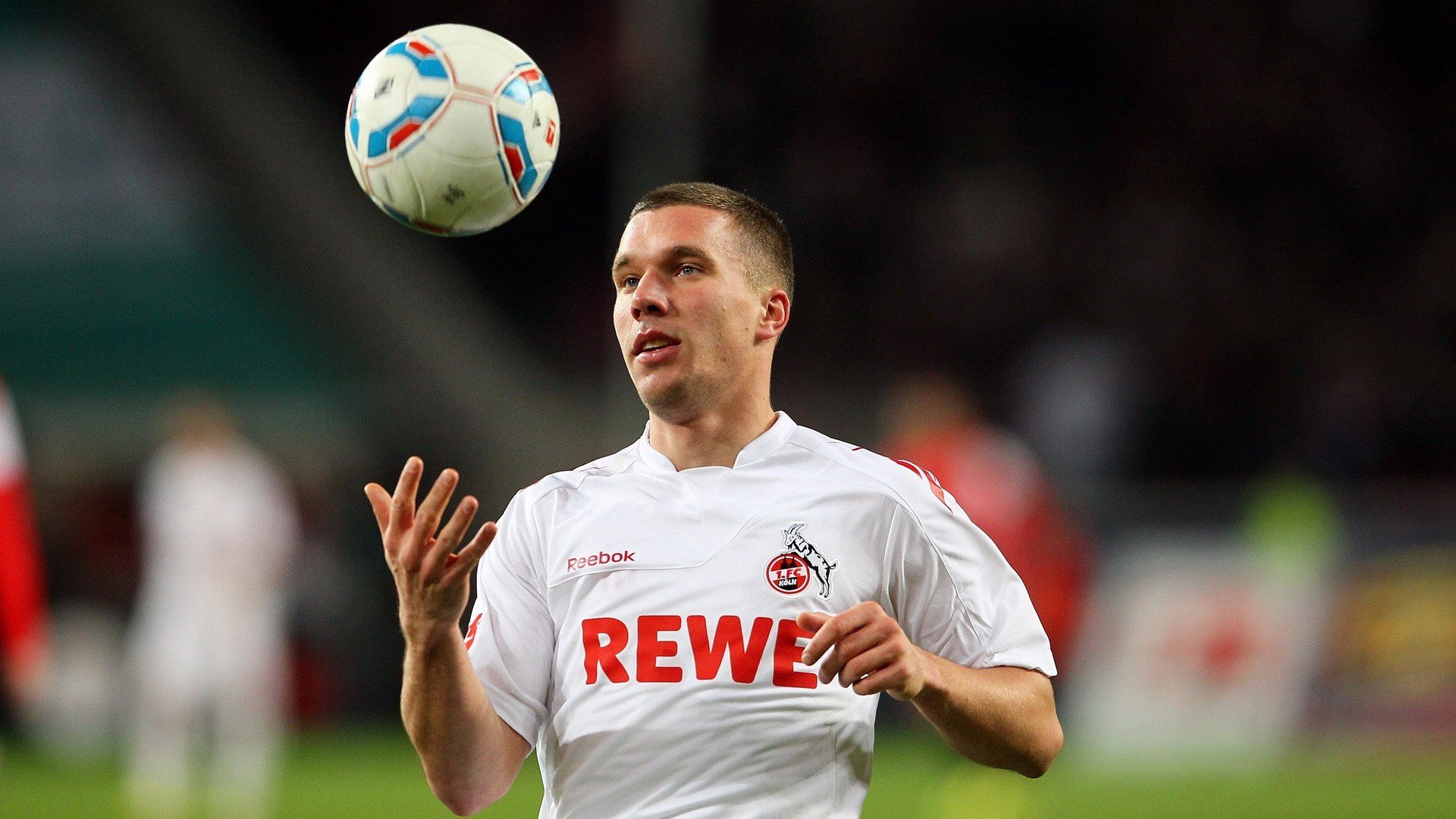 斯通斯攻防两端统治，澳大利亚翻盘罗马，一场现代足球的战术革命