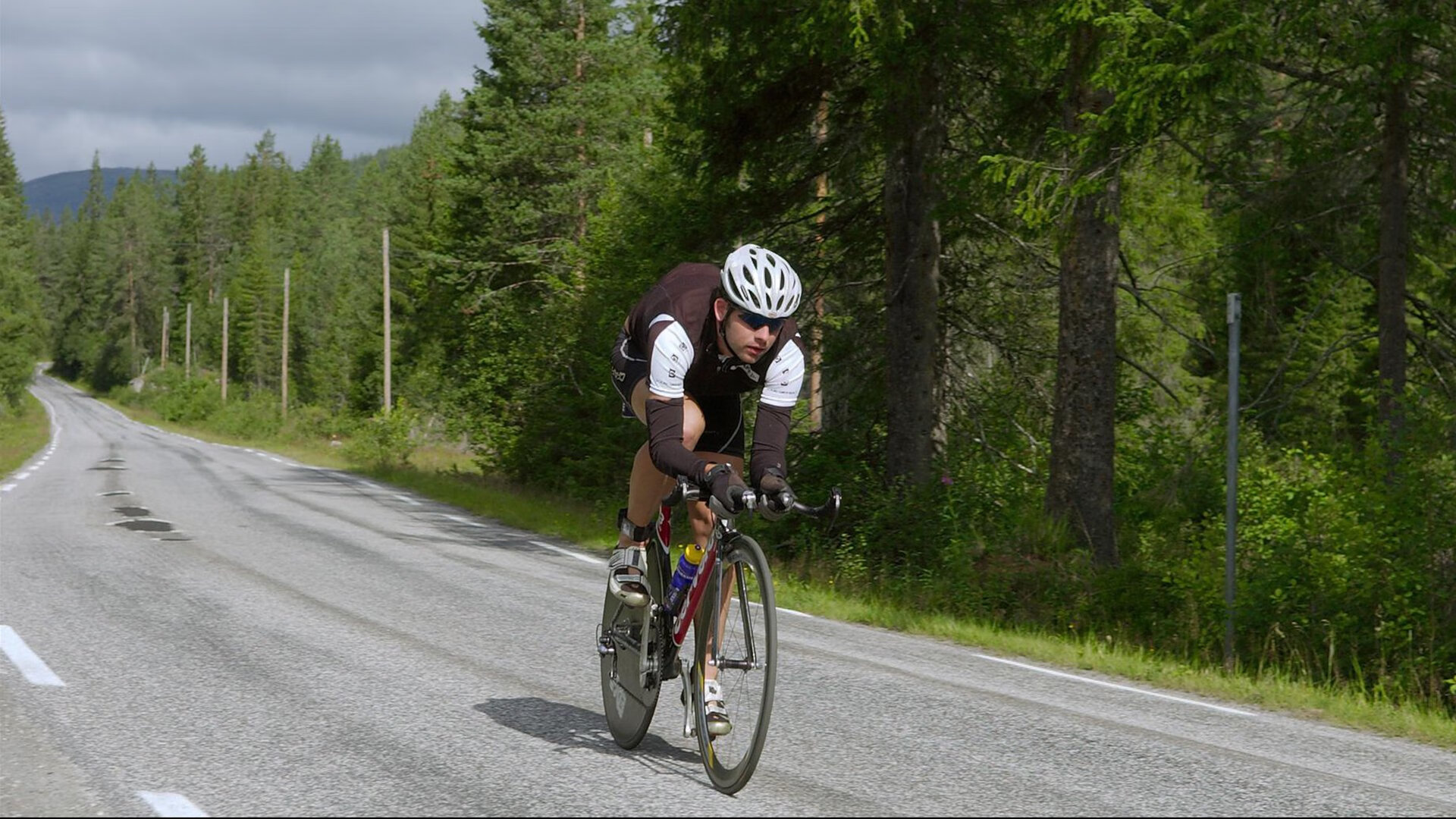 克瓦拉茨赫利亚时刻,当尼日利亚的坚韧遇上马赛的浪漫,他定义了关键